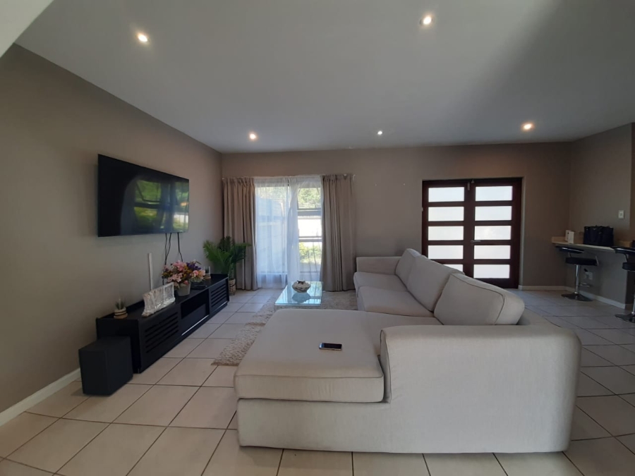3 Bedroom Property for Sale in Abbotsford Eastern Cape
